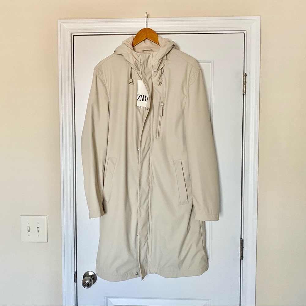 Zara Men’s Beige Coat Small
